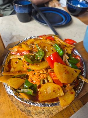 Spicy assorted veg at WángYǔYān Sù Fāng 王语嫣素坊 in Dali