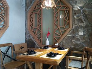 decor at WángYǔYān Sù Fāng 王语嫣素坊 in Dali