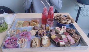 High tea💜 at Sharp Sharp Everyday in Rotterdam