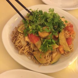 veggies and noodles at Loving Hut in Paris