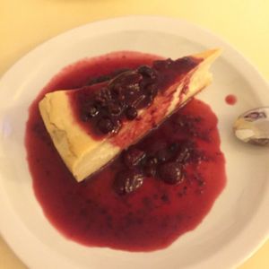 cheesecake  at Loving Hut in Paris