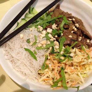 yummy bowl  at Loving Hut in Paris