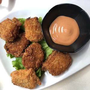 Tasty appetizers at Loving Hut in Paris