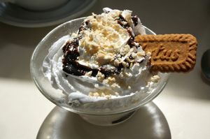 Sundae at Loving Hut in Paris