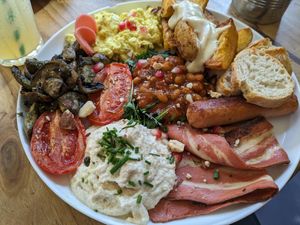 English vegan breakfast at El Petit Princep in Barcelona