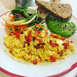 Tofu scrambled eggs at El Petit Princep in Barcelona