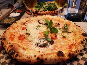 Mmmmmmmmm at Pazzi in Stockholm