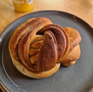 Cinemonbun. at Godt Brød in Stavanger