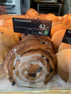 Apple and raisin  at Godt Brød in Stavanger