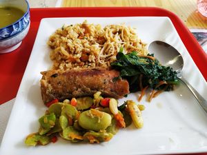 Lunch at Su Cafetería Vegetariana in Quito