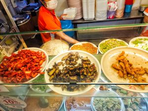 Dishes available at Shi Man Lou 食满楼 - Punggol in Northeast Singapore