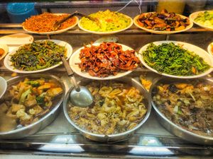 Dishes available at Shi Man Lou 食满楼 - Punggol in Northeast Singapore