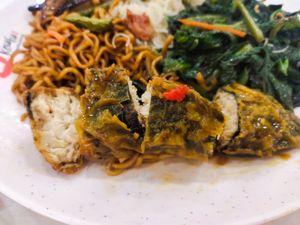 Curry fish very flavourful at Shi Man Lou 食满楼 - Punggol in Northeast Singapore