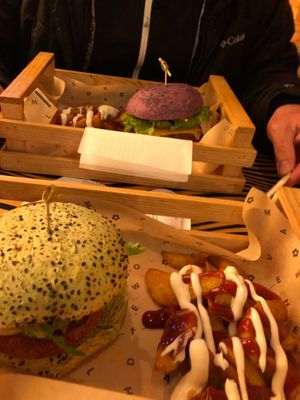  at Flower Burger in Florence