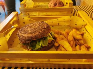  at Flower Burger in Florence