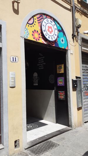  at Flower Burger in Florence