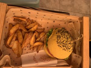 Spicy cecio   at Flower Burger in Florence