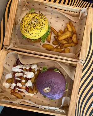  at Flower Burger in Florence