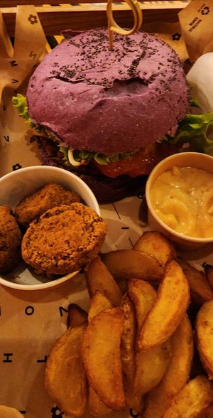 The flower burger at Flower Burger in Florence