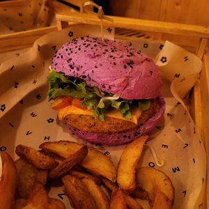  at Flower Burger in Florence