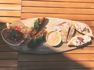 Vegan tapas, Ezme salad, BBQ jackfruit, vegan alioli, hummus crostini’s  at Eden Coffee Club in Epping
