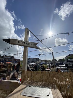 Lovely place for a sunny day at Lot en de Walvis in Leiden