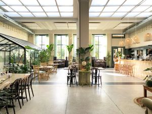 restaurant at Bluebirds in the Backyard in Dordrecht