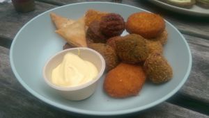 Vegan snack platter at Bluebirds in the Backyard in Dordrecht
