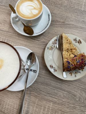 Coffee with oat milk and Apple Pie   at Bluebirds in the Backyard in Dordrecht