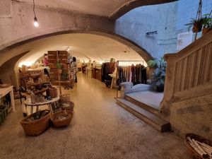 Shop at Bluebirds in the Backyard in Dordrecht