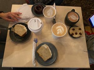 pa que de limon, galleta, dona y cafés  at Café Vegetal in Mexico City