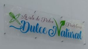 Qui è il primo laboratorio che produce pasticceria vegana in Canarias  at Dulce Natural in Lanzarote