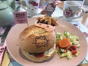 Houmous, falafel and roasted pepper bagel  at ARTBOX in Brighton