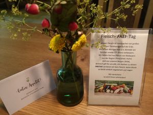 Fleisch frei Tag at Grünzeug in St Leonhard Im Pitztal