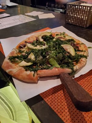 Vegan pizza at Noble Crust in St Petersburg