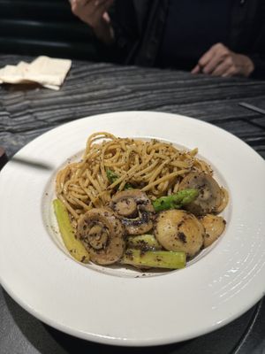   at Yangege 焱格格蔬食料理火锅 in Shanghai