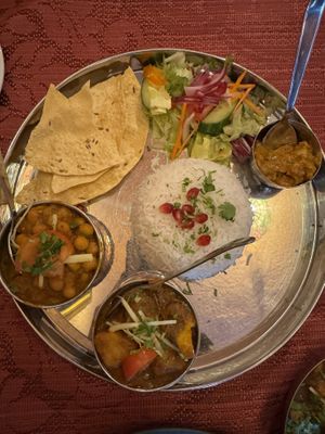 Vegetarian platter - veganized  at India Tandoori in Stavanger