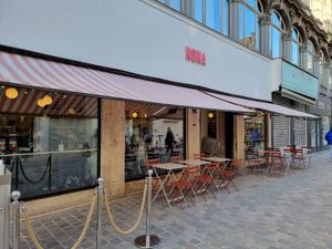 Front at NONA Pizza in Brussels