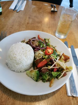 Faux char-siu and faux beef at Hoi-An in Bodmin