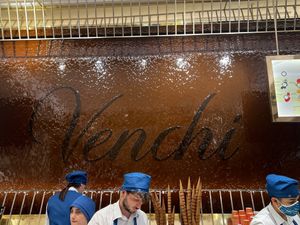 Cool sign   at Venchi in Rome