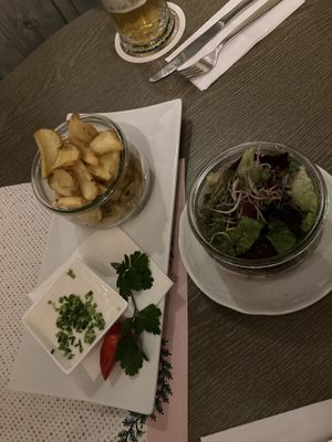 fries and salad at La Fee in Gelnhausen