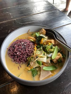 Curry 🍛   at Mr Green in Chiang Mai