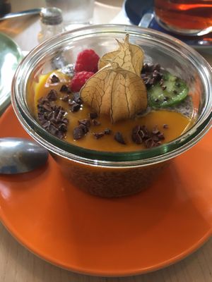 Chia Pudding mit Mangosauce  at Miss Green Bean in Potsdam