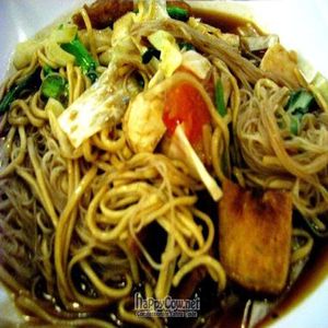 Fried noodle Hokkien style at MS. Veg in Kuantan