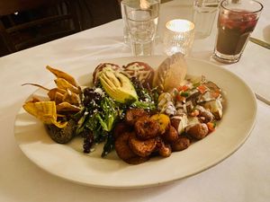 Large Organic Sampler at Peña Pachamama in San Francisco