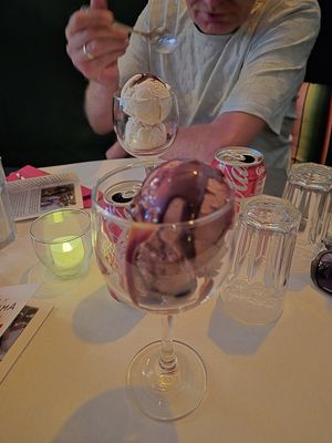 Choco mousse and vanilla icescream at Peña Pachamama in San Francisco