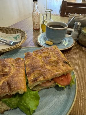 Sándwich vegano XL + americano ☕️   at La Panetteria in Lima