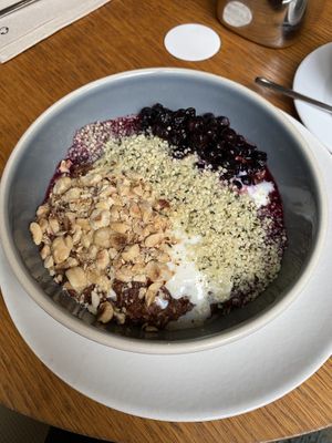 chocolate porridge  at Federal Cafe in Valencia