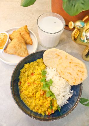 Paquete Delhi with Parippu curri at Naan in Mexico City