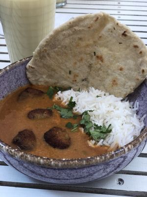 Curry with garbanzos😄  at Naan in Mexico City